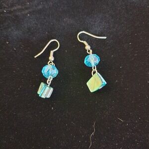 Dangle Earrings Blue Faceted Bead‎ Iridescent Square Charm Jewelry